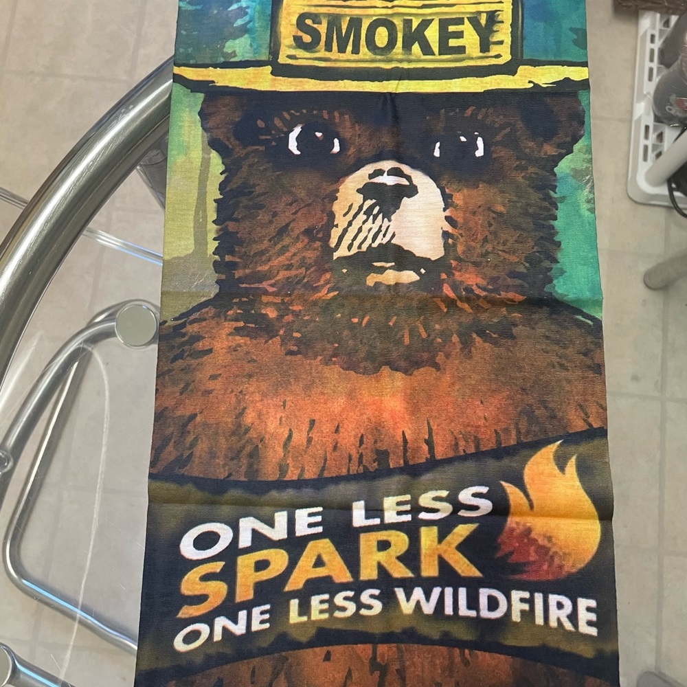 🐻SMOKEY THE BEAR- Multifunctional Seamless Wear as Head Bandana or Neck Gaiter